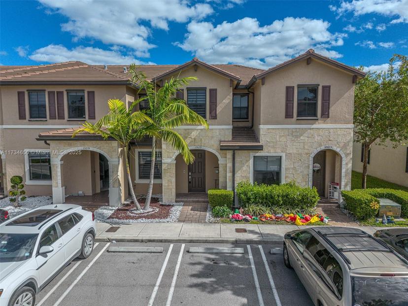 Picture of 10629 W 32Nd Ln, Miami Lakes FL 33018