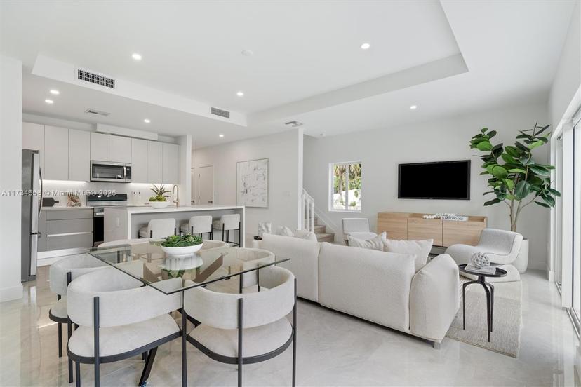 Picture of 1567 NW 94Th Way # 10, Coral Springs FL 33071
