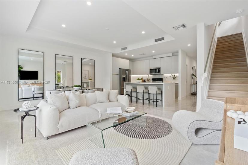 Picture of 1567 NW 94Th Way # 10, Coral Springs FL 33071