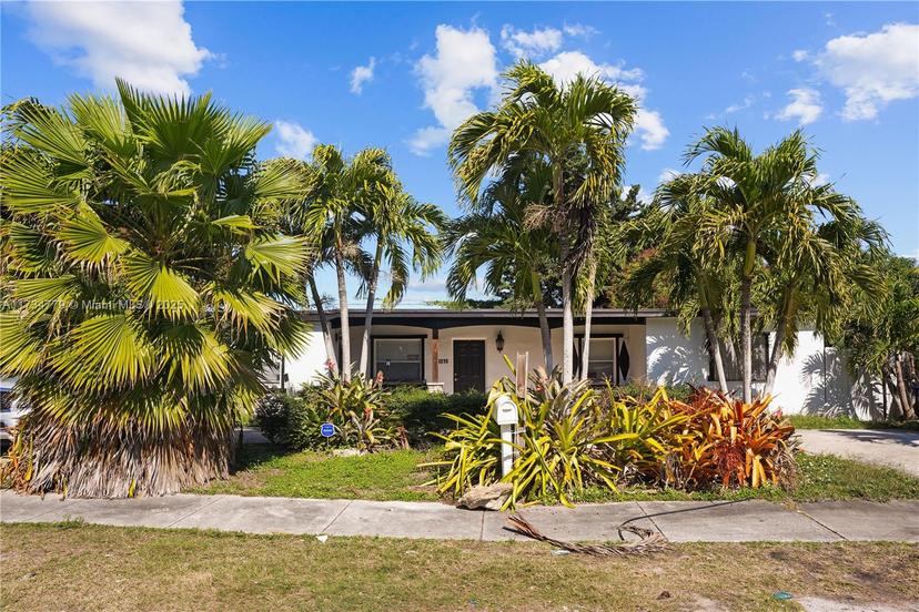 Picture of 10215 SW 171St St, Miami FL 33157