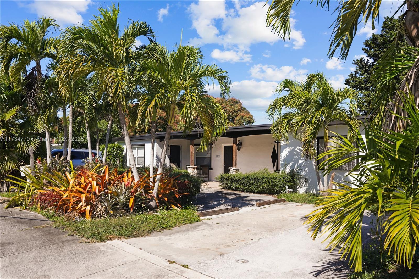 Picture of 10215 SW 171St St, Miami, FL 33157