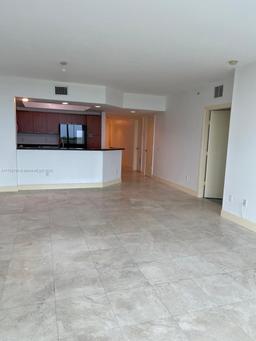Picture of 15051 Royal Oaks Ln # 1103, North Miami, FL 33181