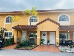 Picture of 3530 W 80Th St # 202, Hialeah, FL 33018