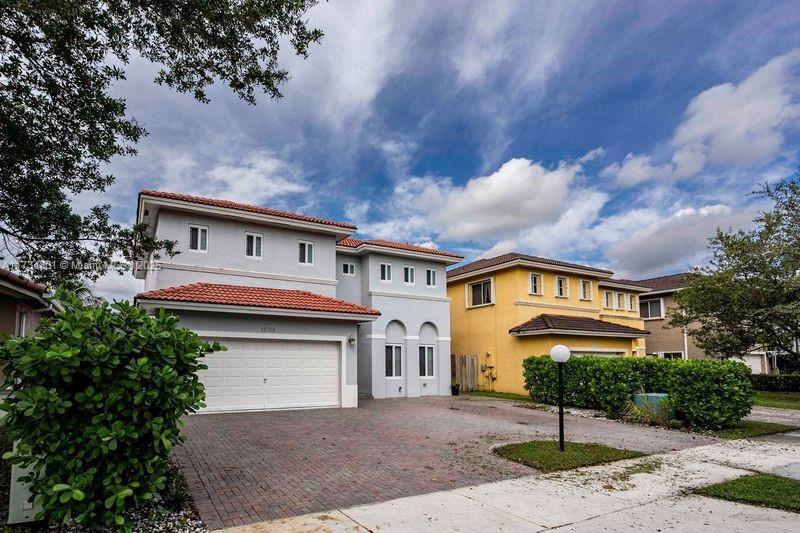 Picture of 13700 SW 127Th Ct, Miami FL 33186