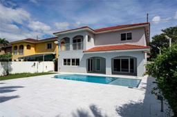 Picture of 13700 SW 127Th Ct, Miami, FL 33186