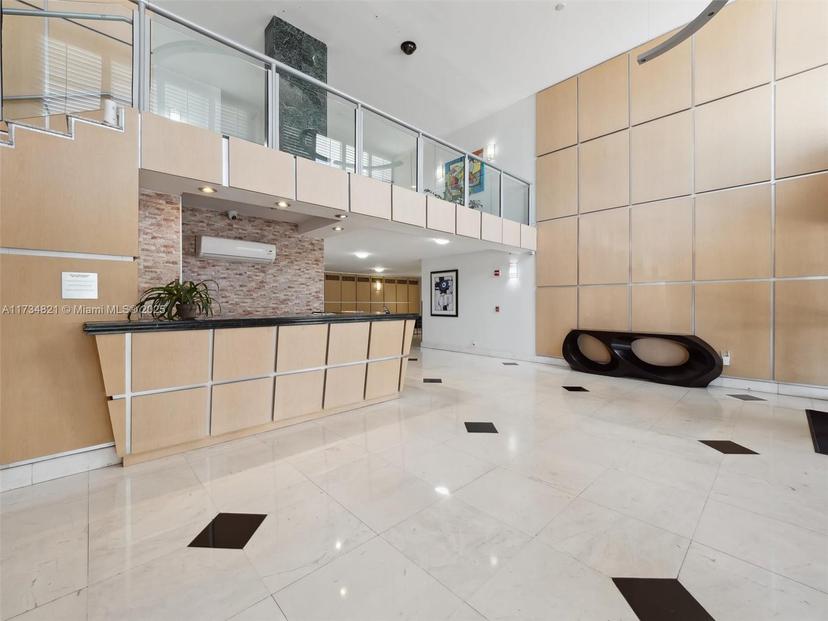Picture of 6770 Indian Creek Dr # 14C, Miami Beach FL 33141