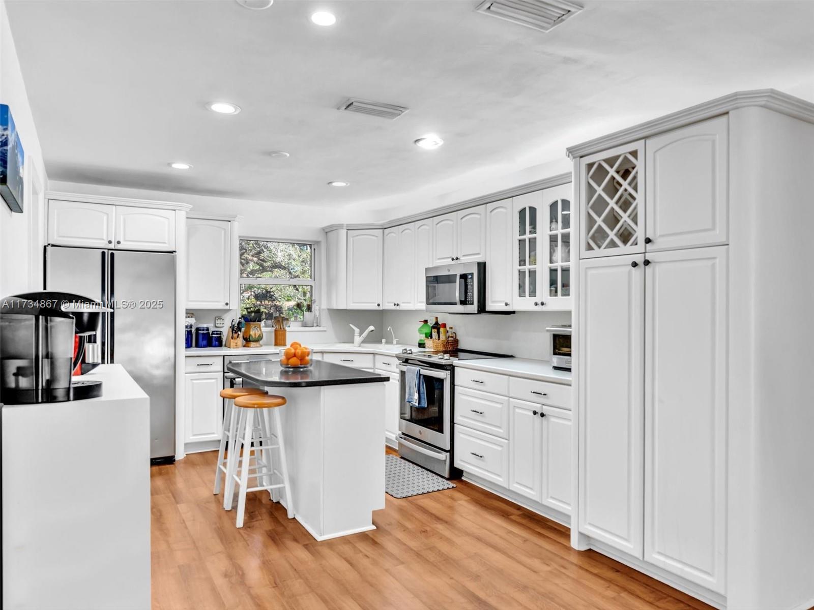 Picture of 5850 SW 37Th Ave, Dania Beach, FL 33312