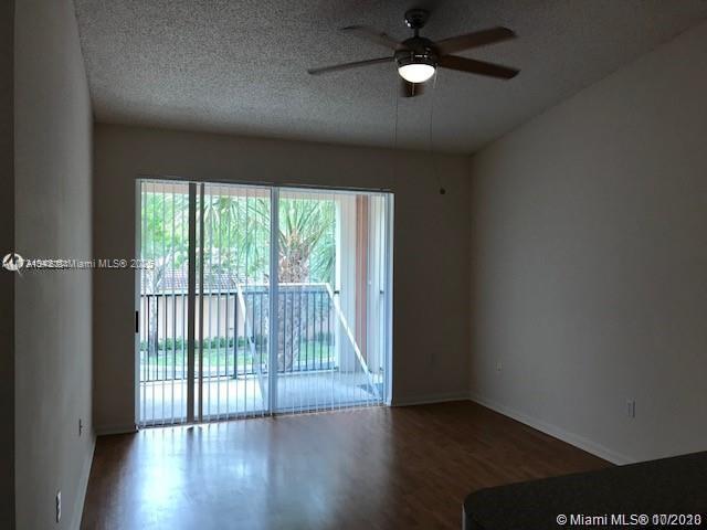 Picture of 8040 N Nob Hill Rd # 208, Tamarac FL 33321