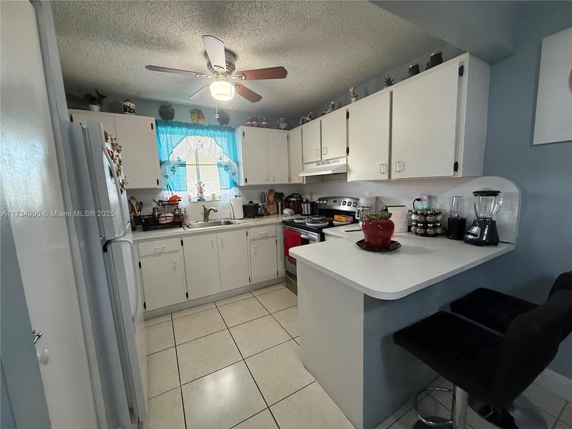 Picture of 7865 W 30Th Ct # 206, Hialeah FL 33018