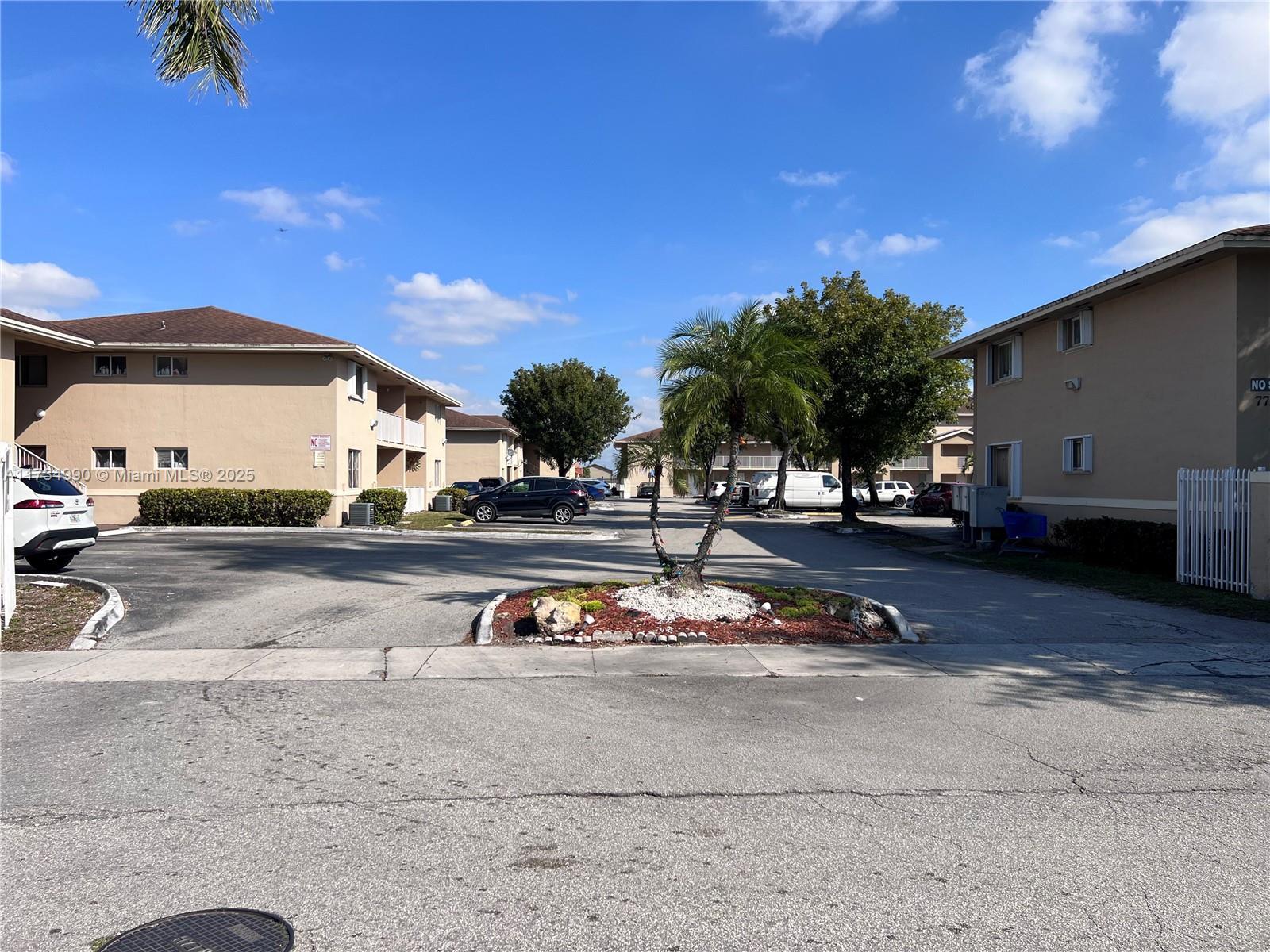 Picture of 7865 W 30Th Ct # 206, Hialeah, FL 33018