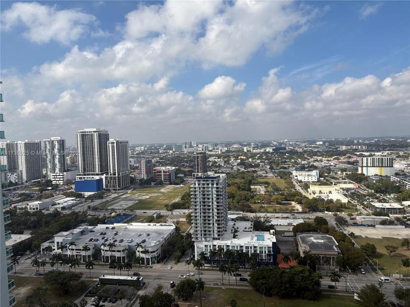 Picture of 1800 N Bayshore Dr # 3508, Miami, FL 33132