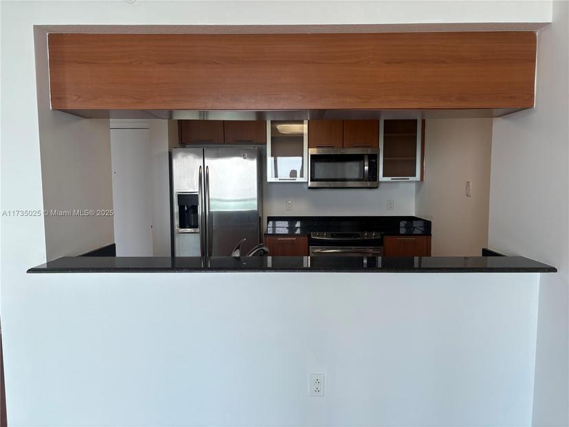 Picture of 1800 N Bayshore Dr # 3508, Miami, FL 33132