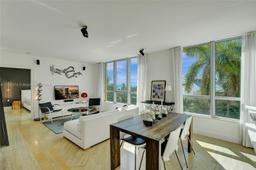 Picture of 101 Ocean Dr # 506, Miami Beach, FL 33139