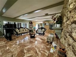 Picture of 720 NE 155Th St, Miami, FL 33162