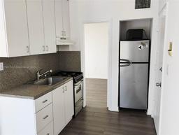 Picture of 1555 Pennsylvania Ave # 202, Miami Beach, FL 33139