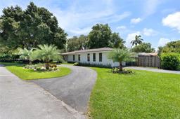 Picture of 7638 SW 167Th St, Palmetto Bay, FL 33157