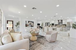 Picture of 7638 SW 167Th St, Palmetto Bay, FL 33157