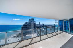 Picture of 3101 S Ocean Dr # 2703, Hollywood, FL 33019