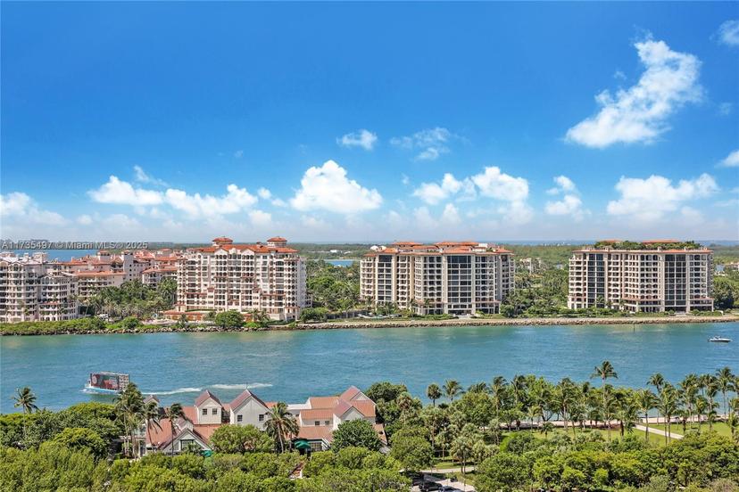 Picture of 50 S Pointe Dr # 1704, Miami Beach FL 33139