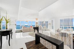 Picture of 18201 Collins Ave, Sunny Isles Beach, FL 33160