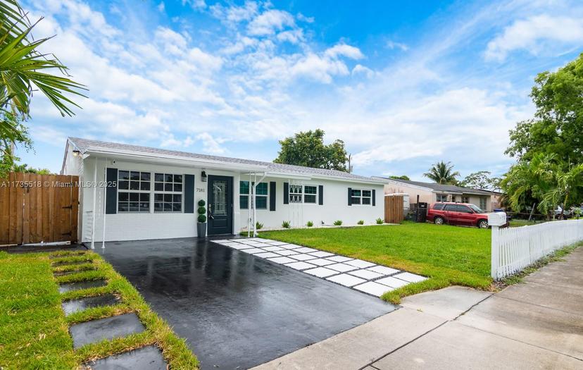 Picture of 7181 Hope St, Hollywood FL 33024