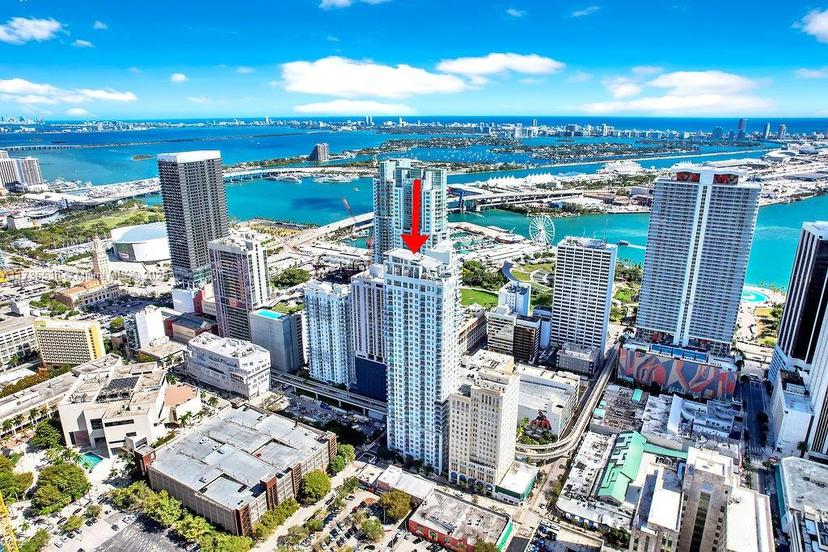 Picture of 133 NE 2Nd Ave # 3017, Miami FL 33132