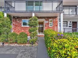Picture of 2157 NE 122Nd St # 2157, North Miami, FL 33181