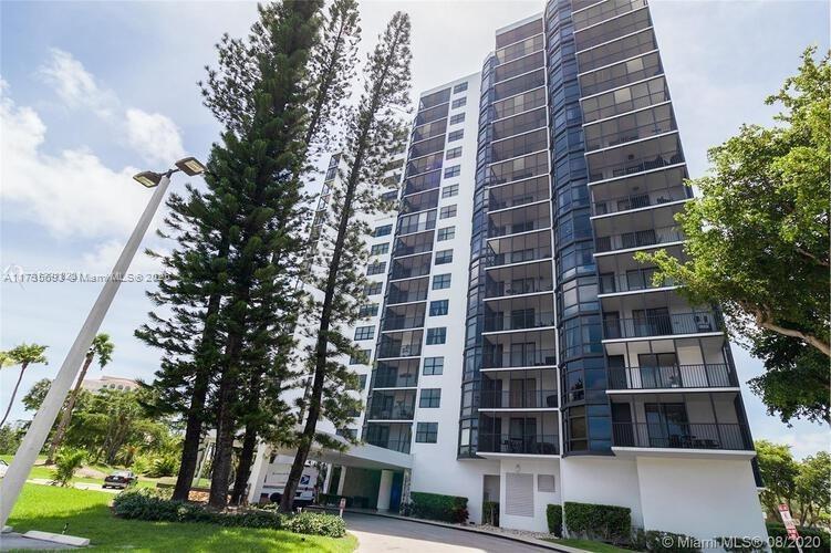 Picture of 20100 W Country Club Dr # 1704, Aventura, FL 33180