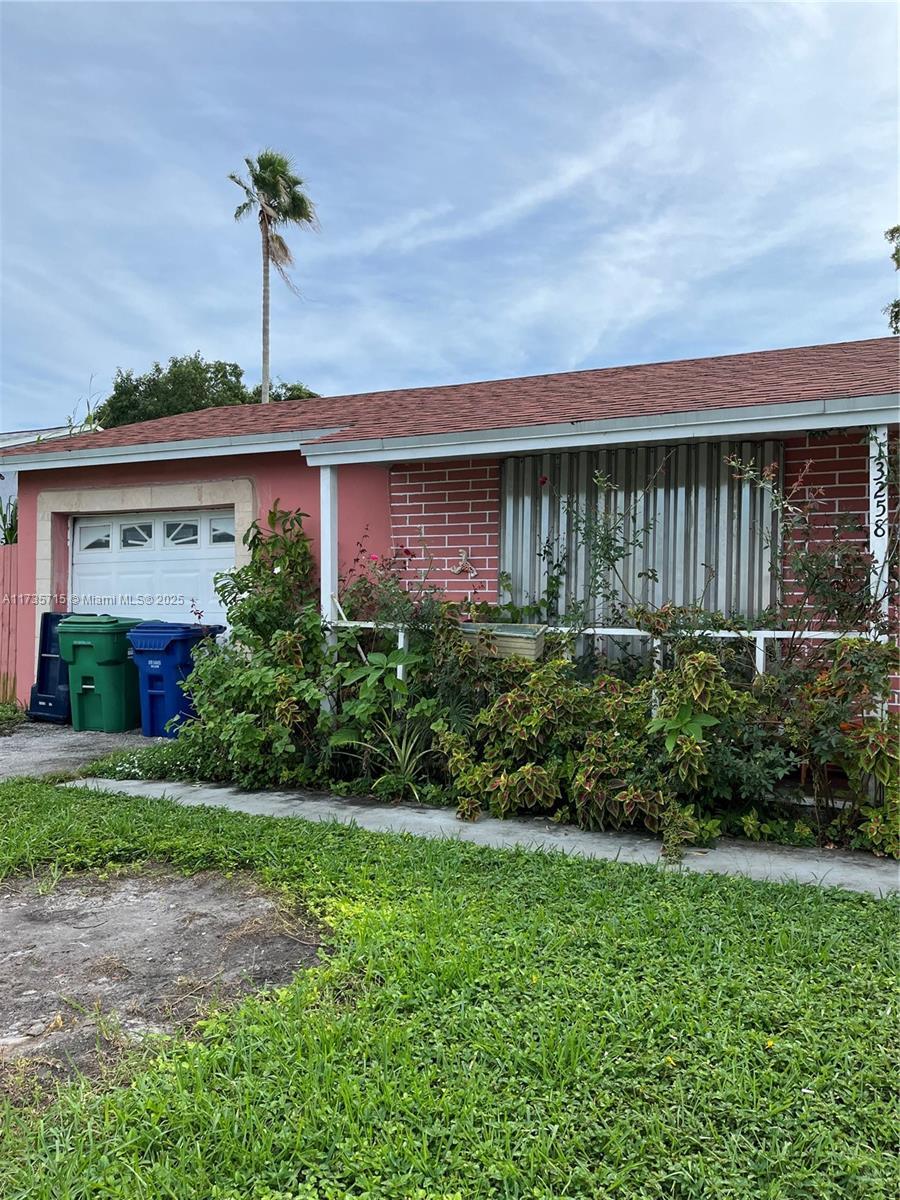 Picture of 13258 SW 256Th Ter, Homestead, FL 33032