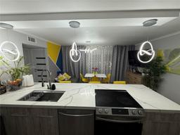 Picture of 5274 NE 6Th Ave # A19, Oakland Park, FL 33334