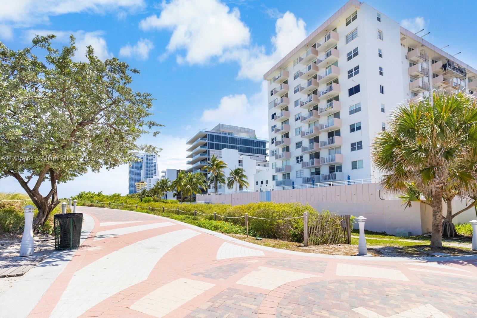 Picture of 345 Ocean Dr # 819, Miami Beach, FL 33139