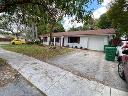 Picture of 14902 SW 65Th Ter, Miami, FL 33193