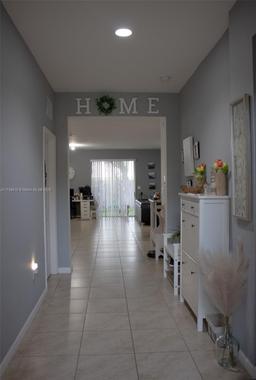 Picture of 2159 SE 1St St, Homestead, FL 33033