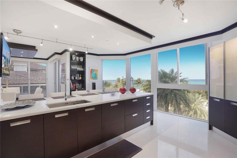Picture of 4775 Collins Ave # 501, Miami Beach FL 33140