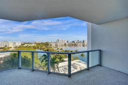 Picture of 17301 Biscayne Blvd # 708, North Miami Beach, FL 33160