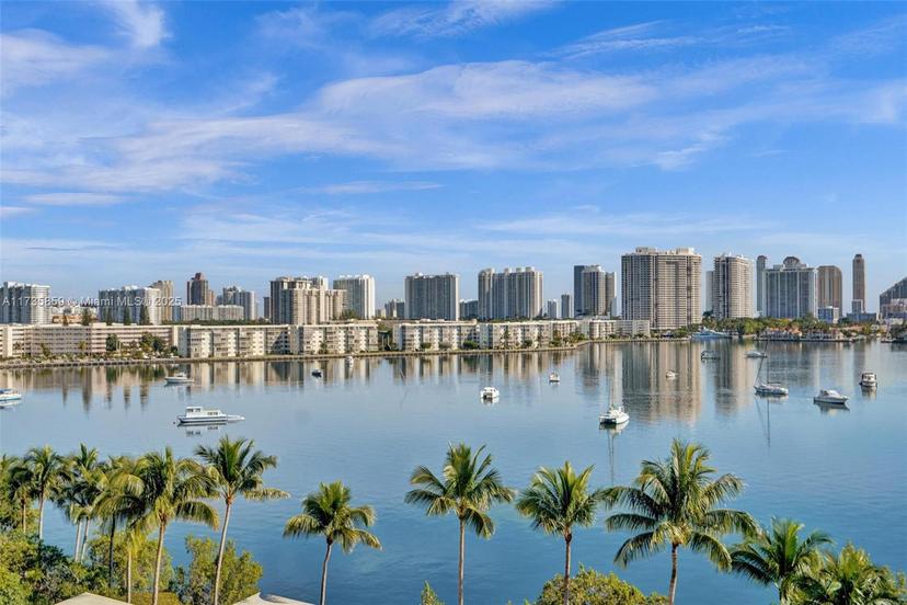 Picture of 17301 Biscayne Blvd # 708, North Miami Beach FL 33160