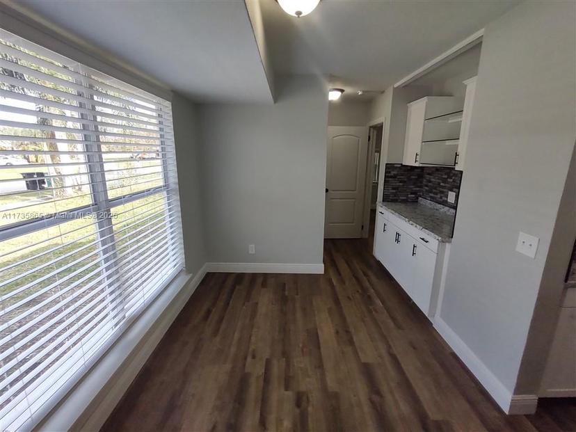 Picture of 142 SE Castana Ct, Port St. Lucie FL 34983