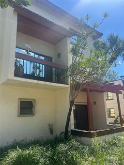 Picture of 8620 SW 149Th Ave # 418, Miami, FL 33193
