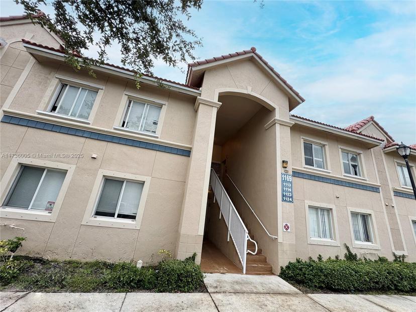 Picture of 1169 Golden Lakes Blvd # 1123, West Palm Beach FL 33411