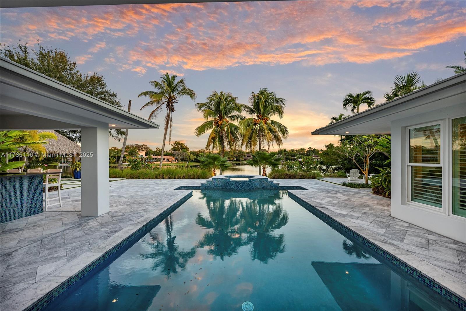 Picture of 16141 W Troon Cir, Miami Lakes, FL 33014