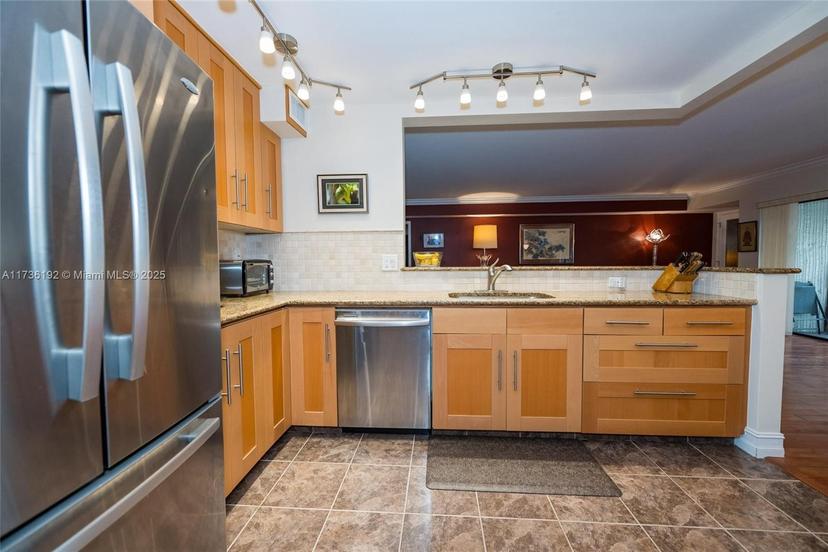 Picture of 6619 Burning Wood Dr # 274, Boca Raton FL 33433