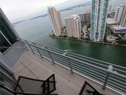 Picture of 325 S Biscayne Blvd, Miami, FL 33131