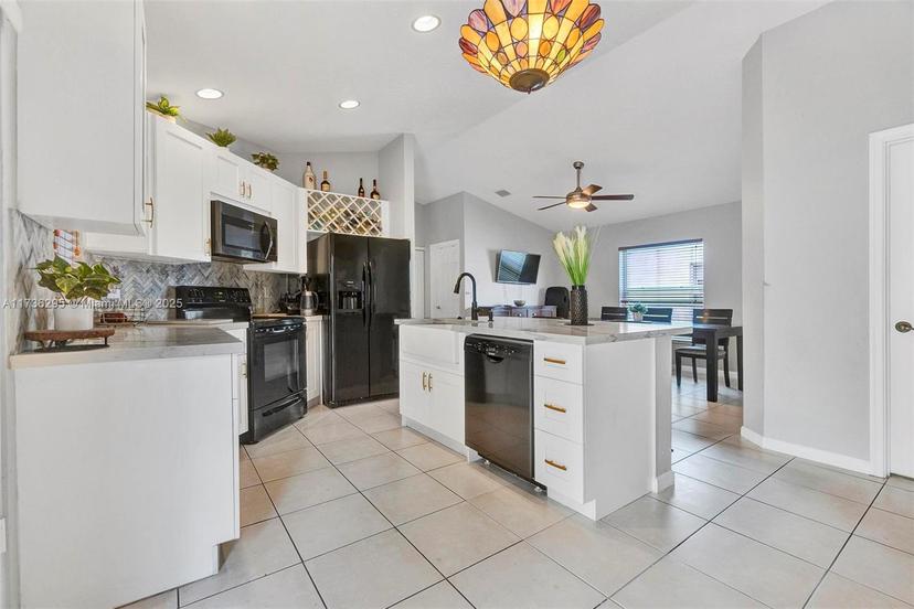 Picture of 4474 NW 20Th Ave, Oakland Park FL 33309