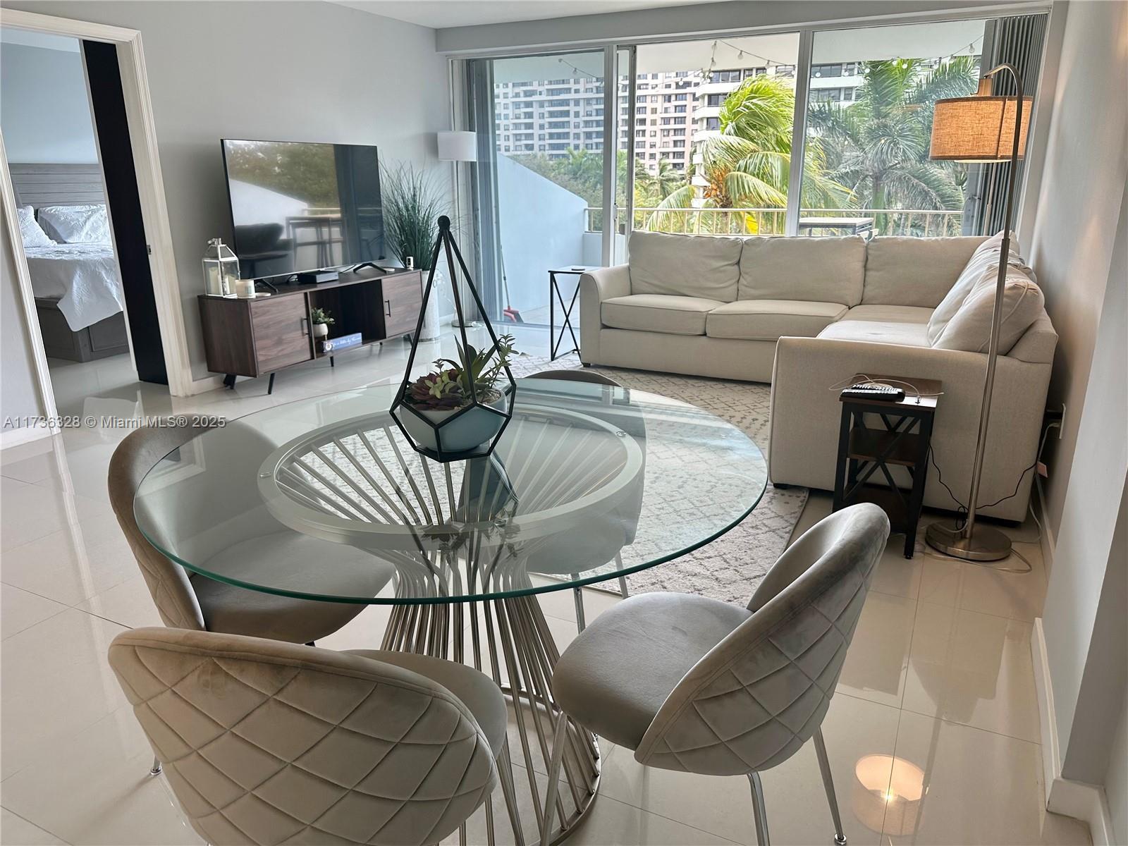 Picture of 155 Ocean Lane Dr # 407, Key Biscayne, FL 33149