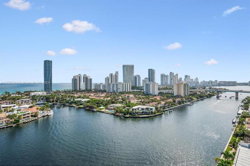 Picture of 19707 Turnberry Way # 20H, Aventura FL 33180