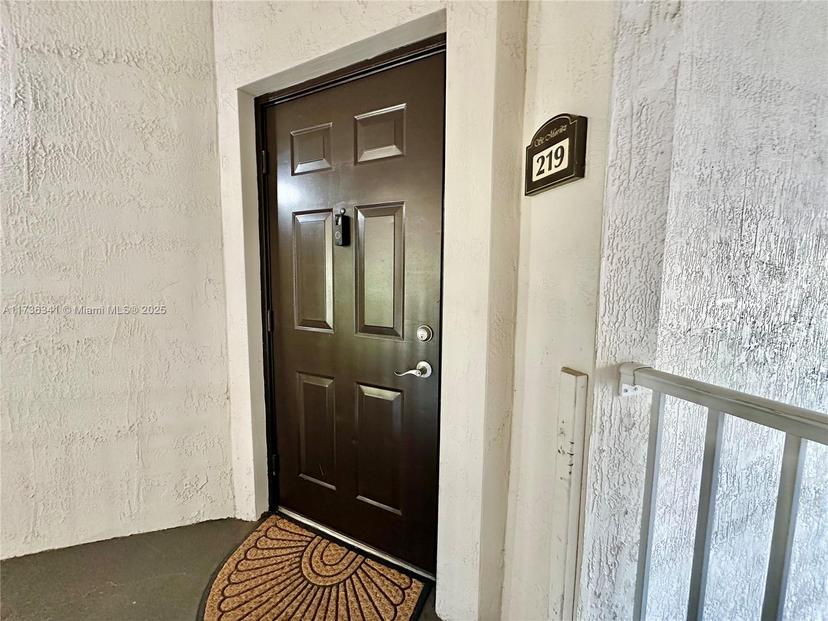 Picture of 11403 NW 89Th St # 219, Doral FL 33178