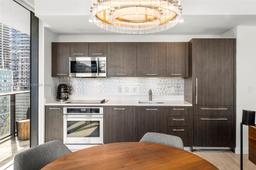 Picture of 55 SW 9Th St # 1701, Miami, FL 33130