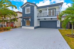 Picture of 871 SW 155Th Ct, Miami, FL 33194