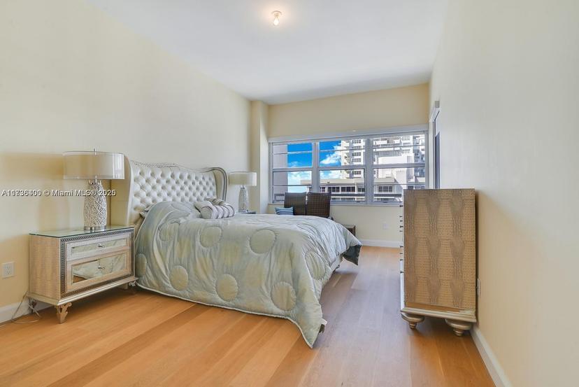 Picture of 18031 Biscayne Blvd, Aventura FL 33160