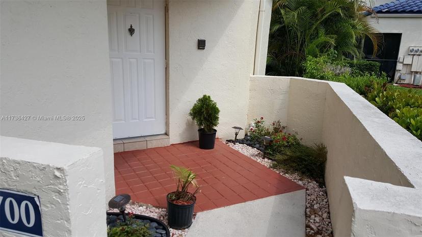 Picture of 1700 NW 81St Way, Plantation FL 33322